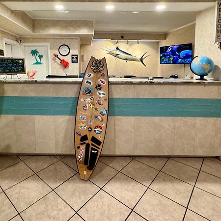 Hole Inn The Wall Hotel - Fort Walton Beach - Sunset Plaza - Nearby Beaches & Hurlburt Exterior foto